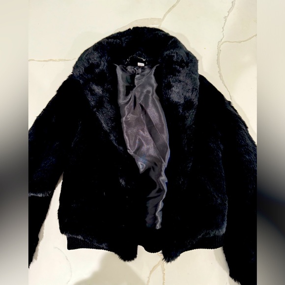 H&M Jackets & Blazers - Black faux jacket S